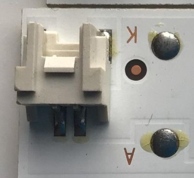 KIT DE LED'S PARA TV (4 PIEZAS) / NUMERO DE PARTE TFGJ40D09-ZC21FG-05 / 303TH400049 / PY63956 / TH400M19 / 910-400-1044 / 160707B1/27186 / 2010018679-4 / E320262 / MODELO 40'' - Imagen 3